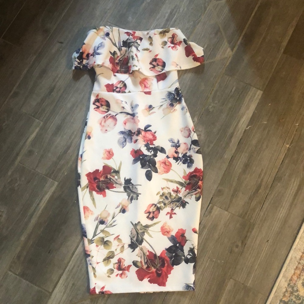 Boohoo floral midi dress